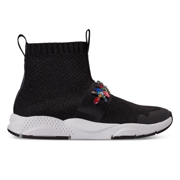 Sketchers high top sneakers 👟 - Picture 2 of 4